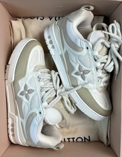 Louis Vuitton Skate Beige LV